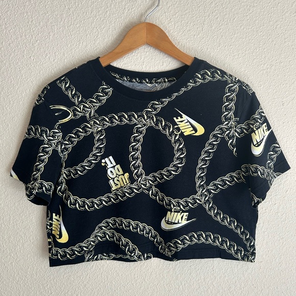 Nike Tee Glam Dunk Gold Chain Print Crop Top | small - Picture 5 of 13